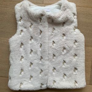 CHLOÉ Girls Ivory Faux Fur Gilet